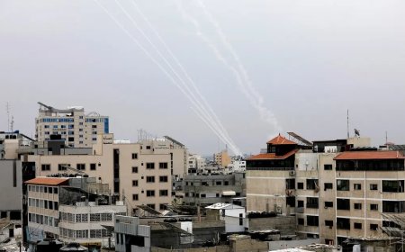 إسرائيل: نفرض حصاراً كاملاً على غزة.. لا كهرباء لا طعام لا ماء