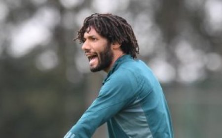 تعرف على حقيقة مفاوضات الأهلي مع محمد النني