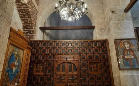 كنائس المنيا تحكى تاريخ الفن المعمارى القديم.. كنيسة دير ابوحنس من القرن السادس شاهدة على الفن البيزنطى والبازلكى.. كنيسة القديس يوحنس القصير ترجع للقرن الخامس.. وقصة دير الجرنوس بمغاغة مع العائلة المقدسة.. صور